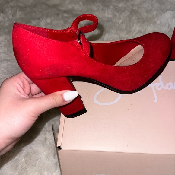 Red heels gently used - Picture 4 of 5